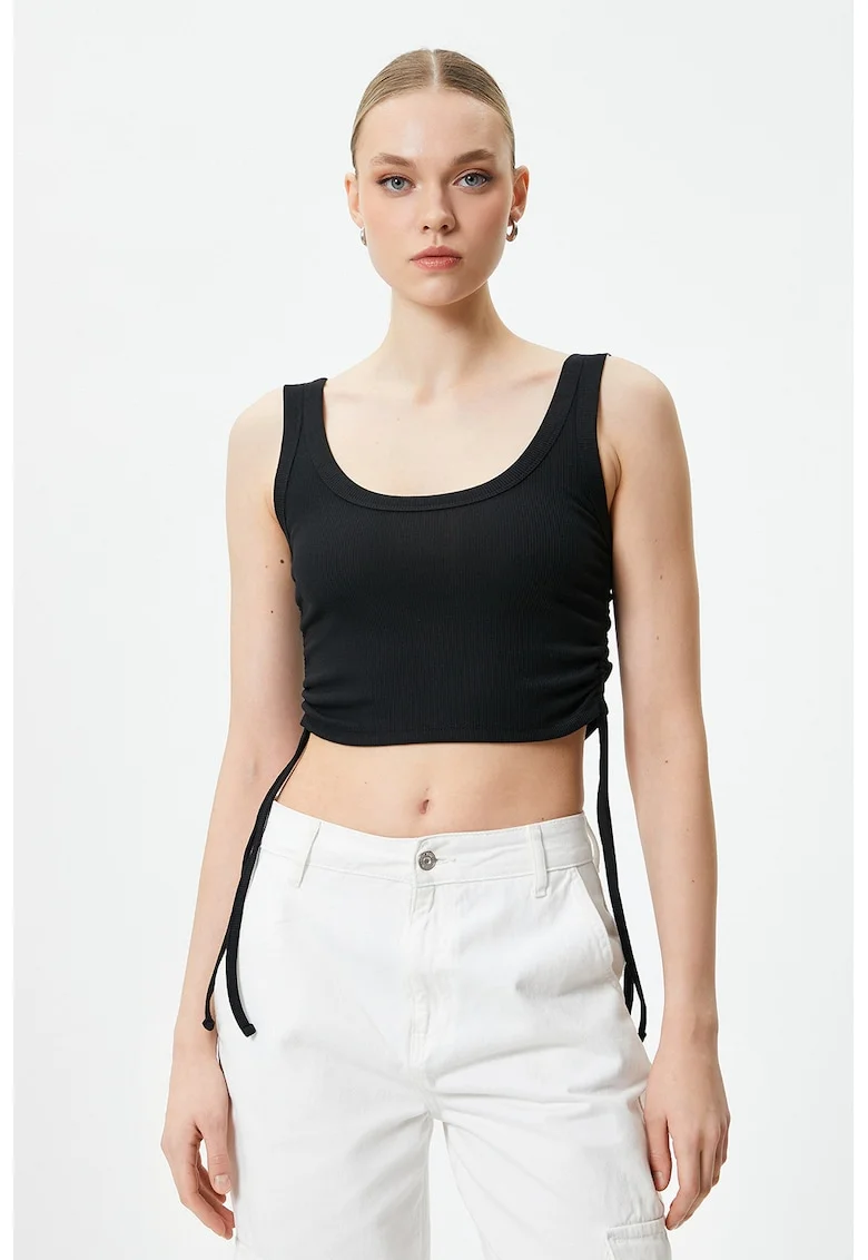Top crop cu striatii si snururi laterale, Negru