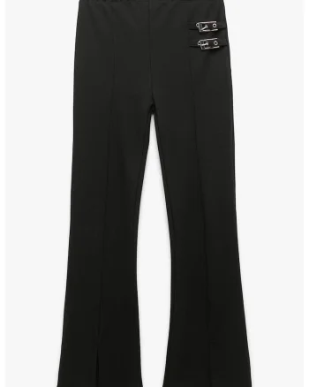 Pantaloni evazati cu catarame decorative, Negru