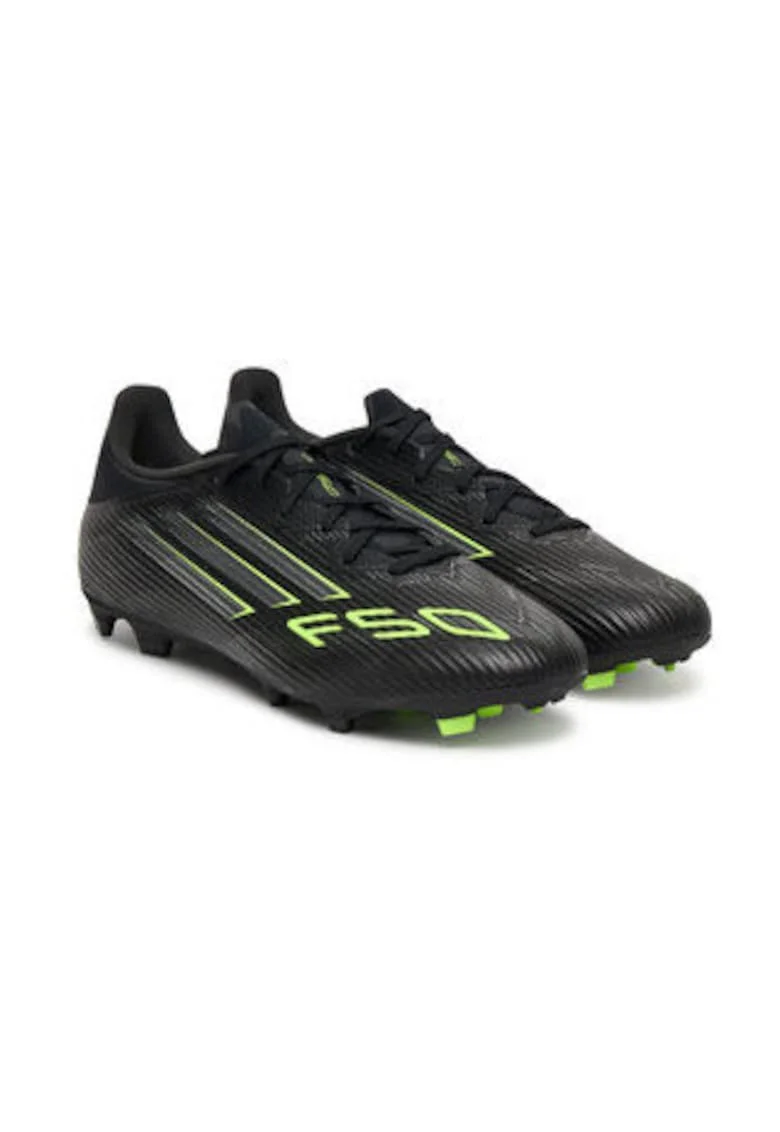 Pantofi sport cu accente contrastante si crampoane, pentru fotbal