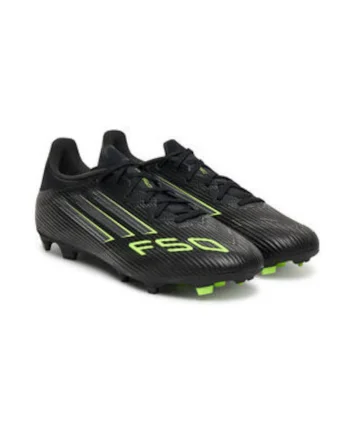 Pantofi sport cu accente contrastante si crampoane, pentru fotbal
