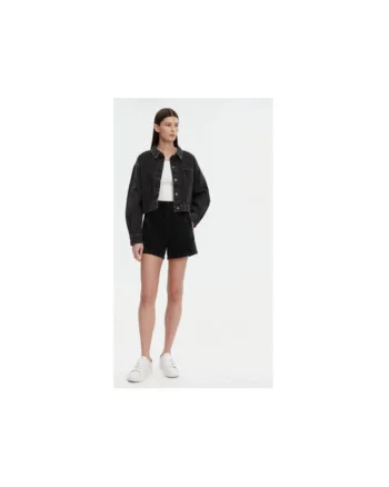 Pantaloni scurti lejeri cu talie inalta
