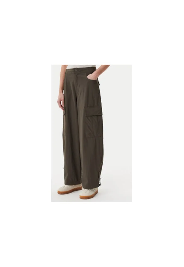 Pantaloni barrel cu buzunare laterale