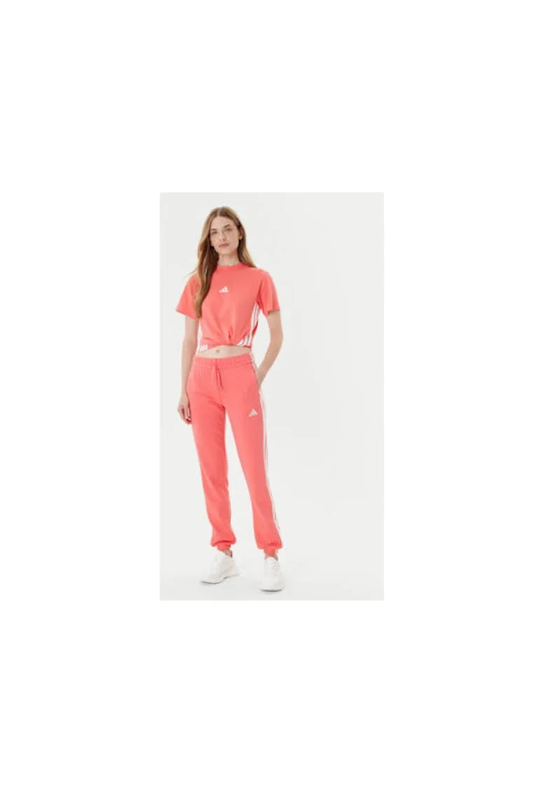 Pantaloni de trening cu insertii elastice in talie si pe mansete