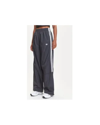 Pantaloni de trening ampli