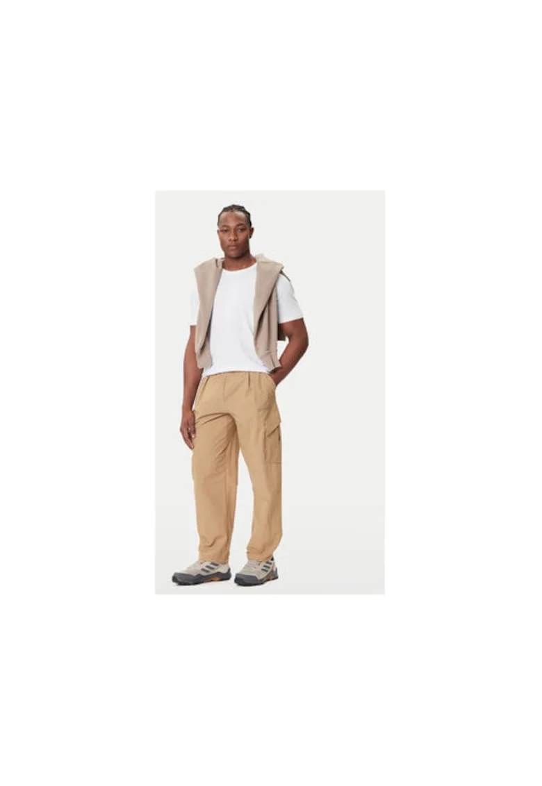 Pantaloni de poliamida