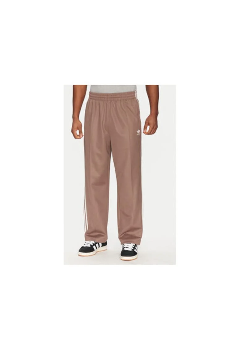 Pantaloni de trening relaxed fit cu pliuri decorative