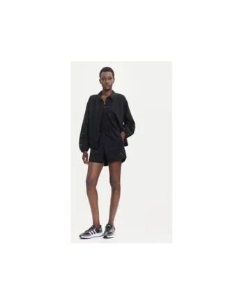 Pantaloni scurti sport cu buzunare