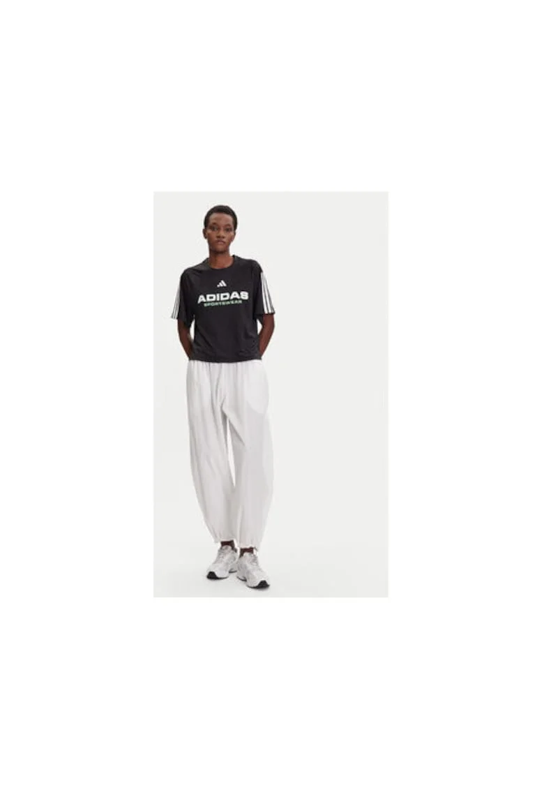Tricou cu elemente contrastante