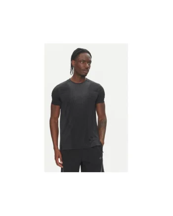 Tricou tehnic cu decolteu la baza gatului