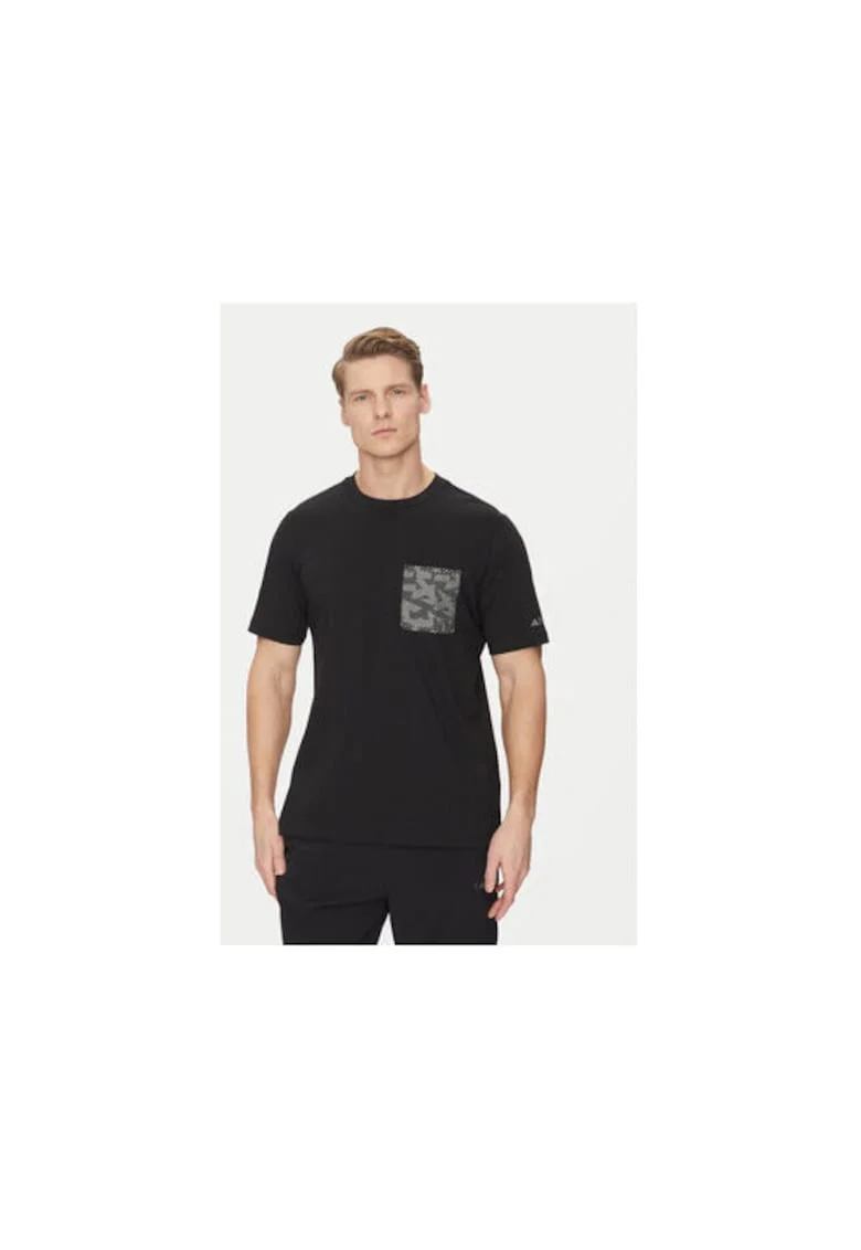 Tricou cu decolteu la baza gatului si buzunar pe piept