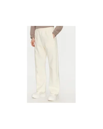 Pantaloni de trening, Alb