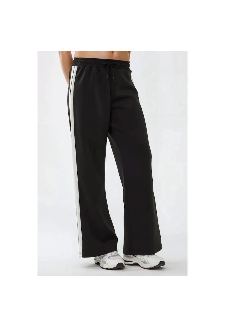 Pantaloni sport dama,  cu dungi, croi larg, negru, textil