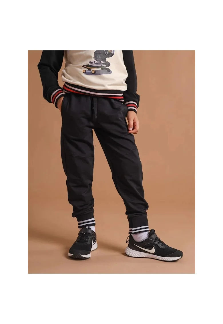 Pantaloni din bumbac, cu buzunare si manseta elastica, pentru baieti