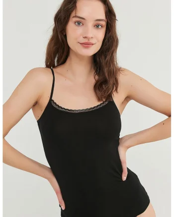Top din amestec de modal cu garnitura de dantela, Negru