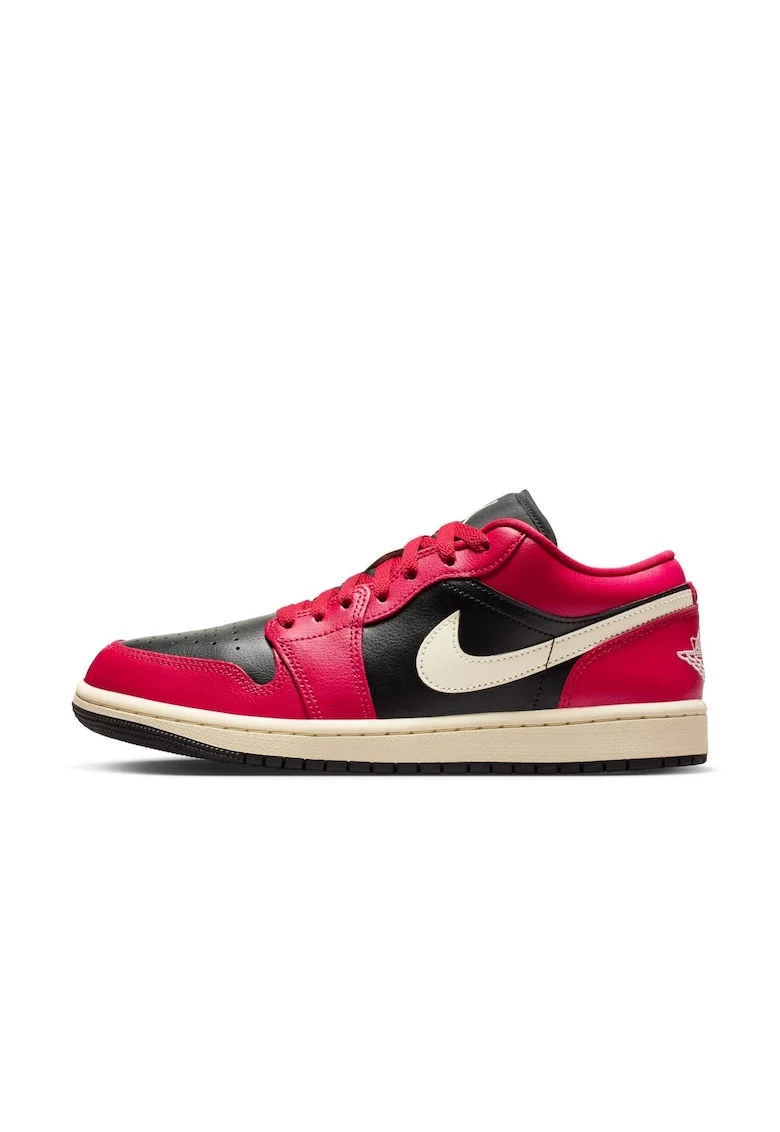 Pantofi sport Wmns Air  1 Low, Rosu