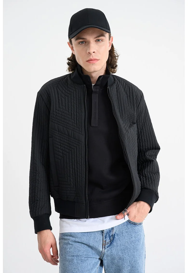 Jacheta cu buzunare laterale, Negru