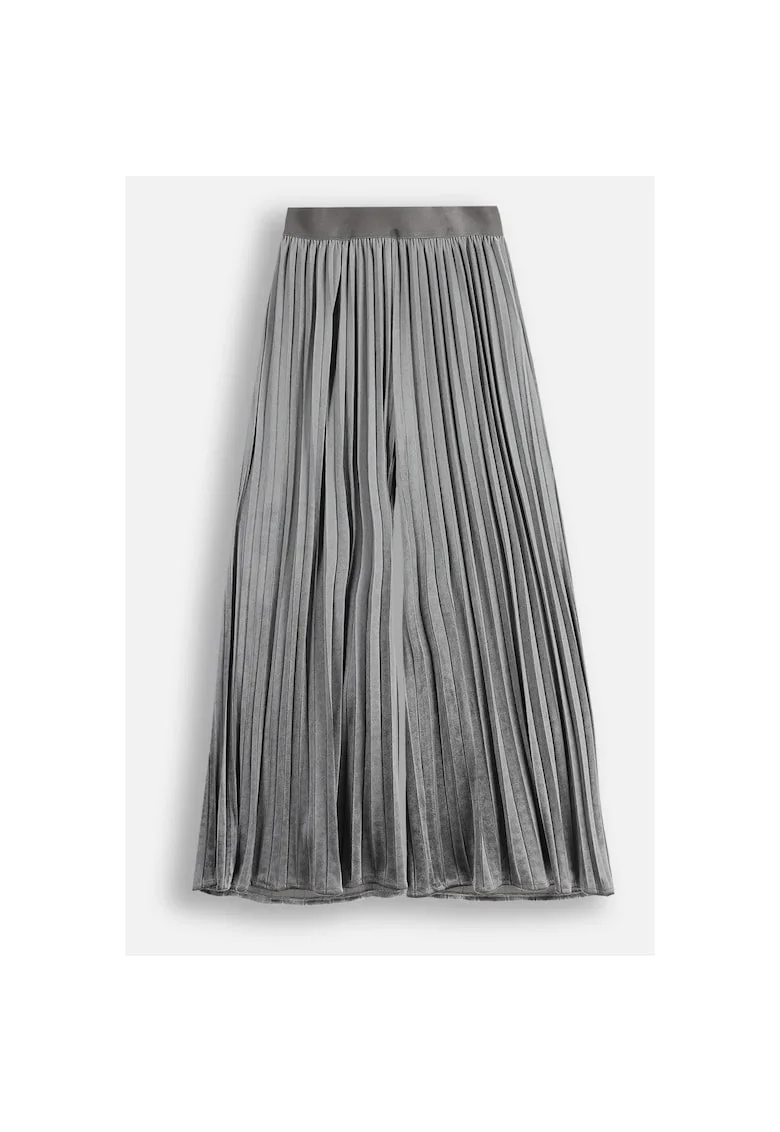 Pantaloni plisati cu croiala ampla