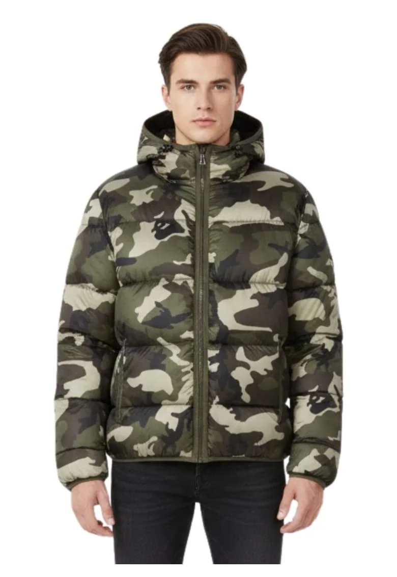 Geaca de iarna din puf cu imprimeu camuflaj,