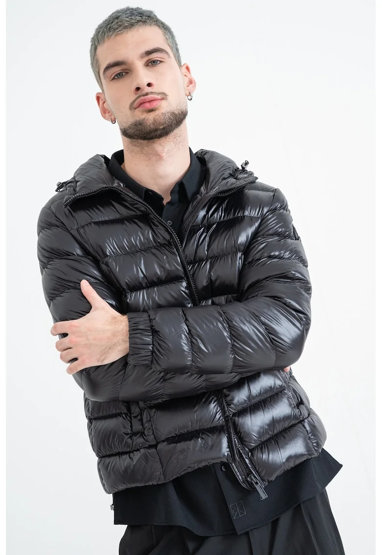 Geaca cu umplutura de puf si gluga, Negru
