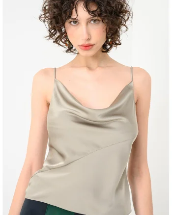 Top cu aspect de satin Eliseo, Verde pal