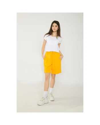Pantaloni scurti cu snur in talie,