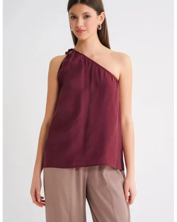 Top  guler asimetric, detalii, rosu burgundy, textil