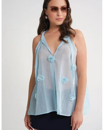Maiou  cu volane, decolteu in V, albastru deschis, textil