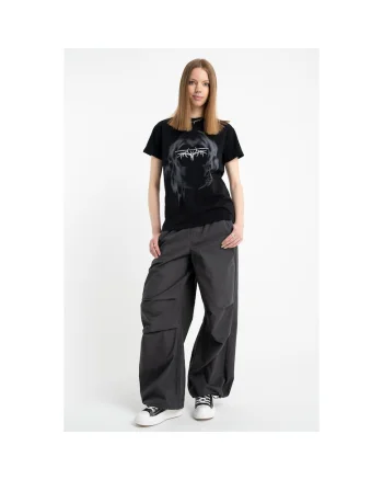 Pantaloni din bumbac cu pense la genunchi