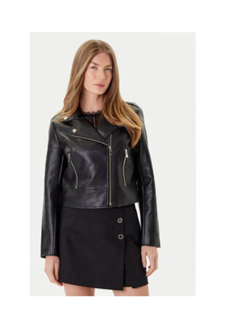 Jacheta dama  neagra, Negru