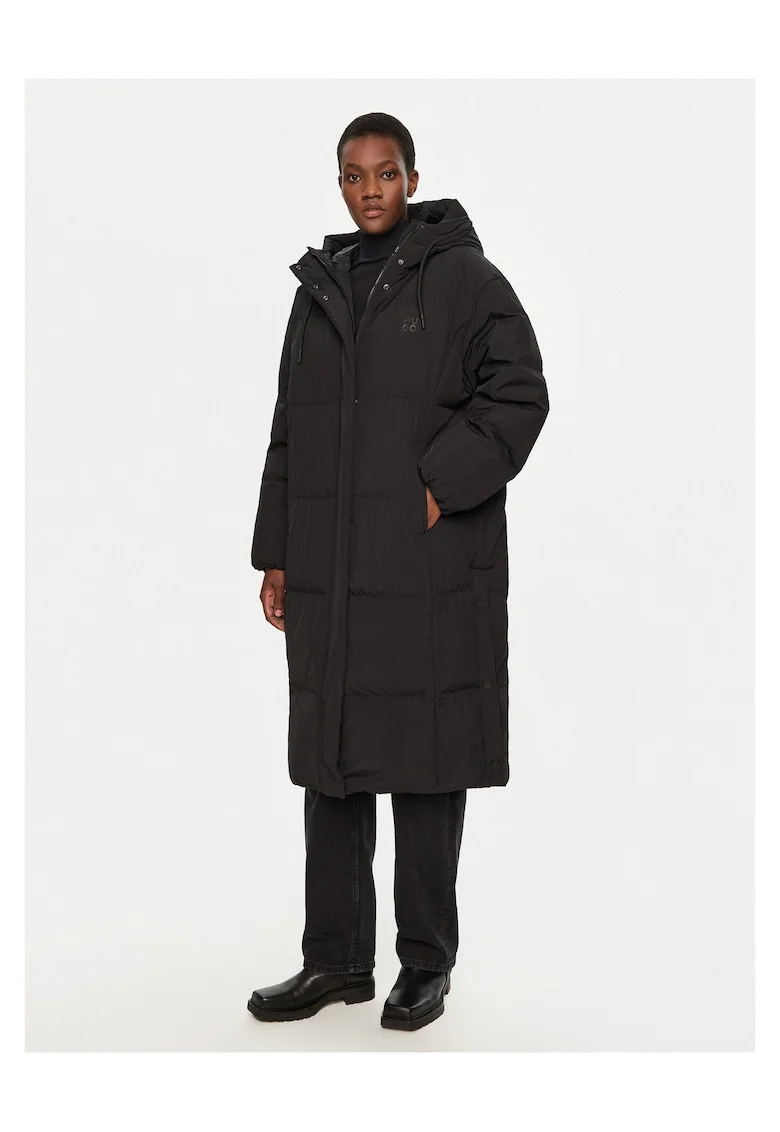 Geaca de puf dama  neagra, fabricata din material usor,