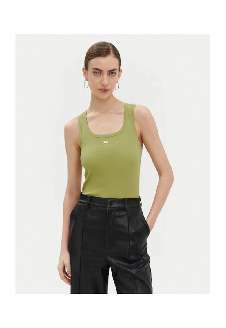 Maiou dama,  Verdedwqfwq
