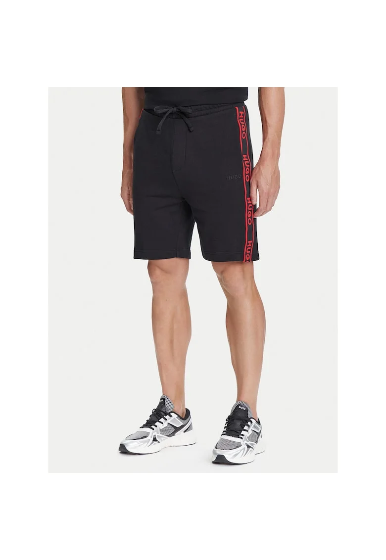 Pantaloni sport barbati  tip scurti, negru