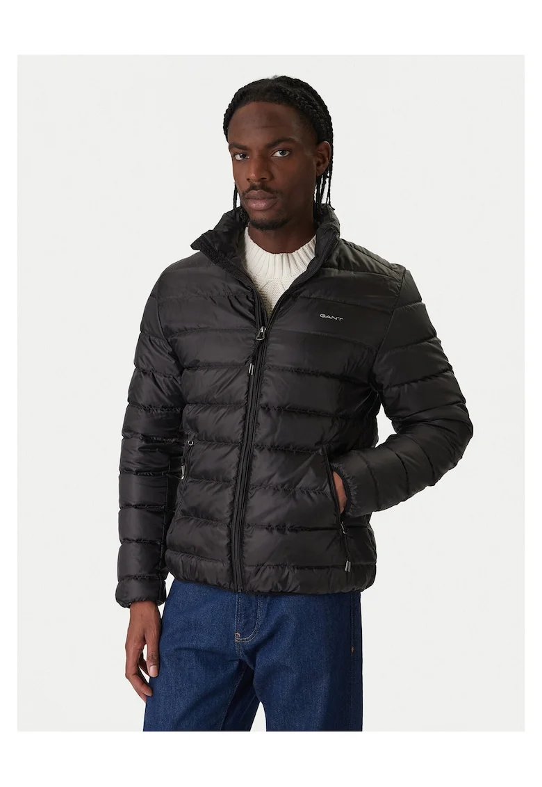 Geaca de puf barbati  negru, fabricata din material usor