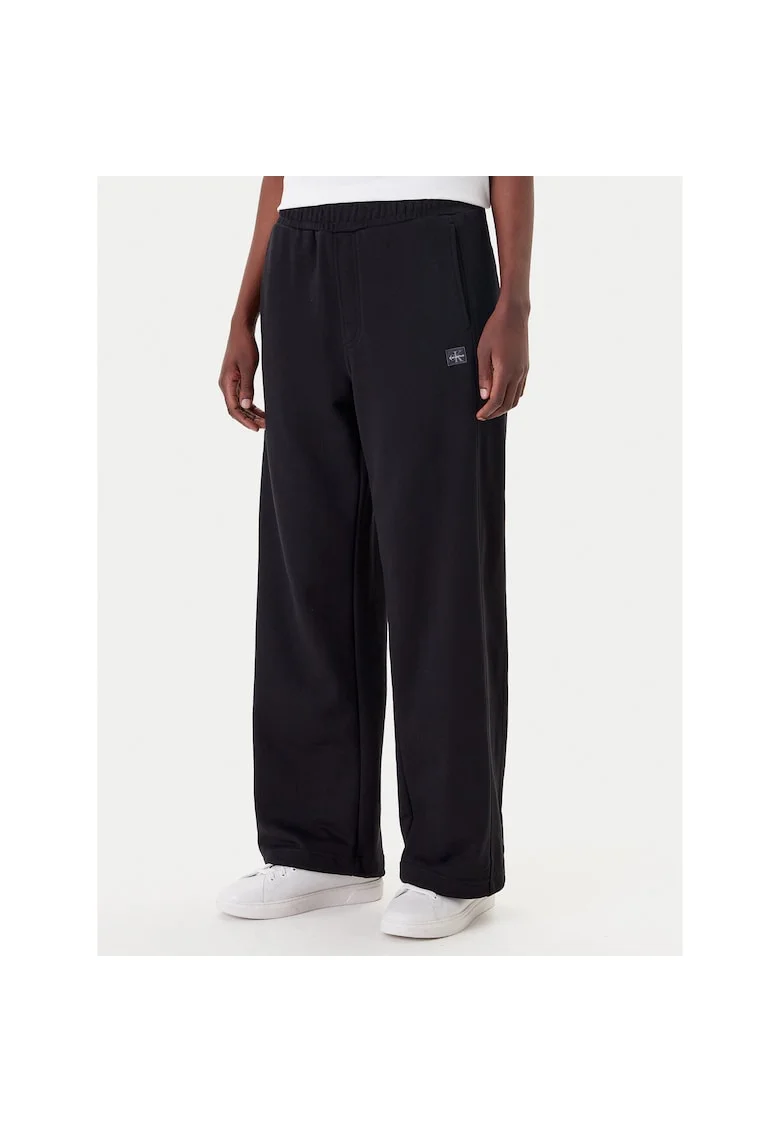 Pantaloni de trening  largi, negru