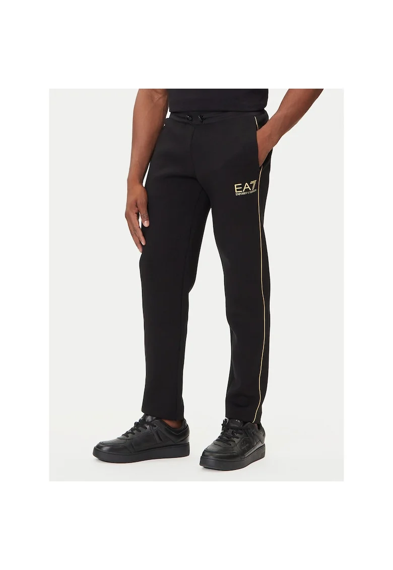 Pantaloni sport barbati  negru