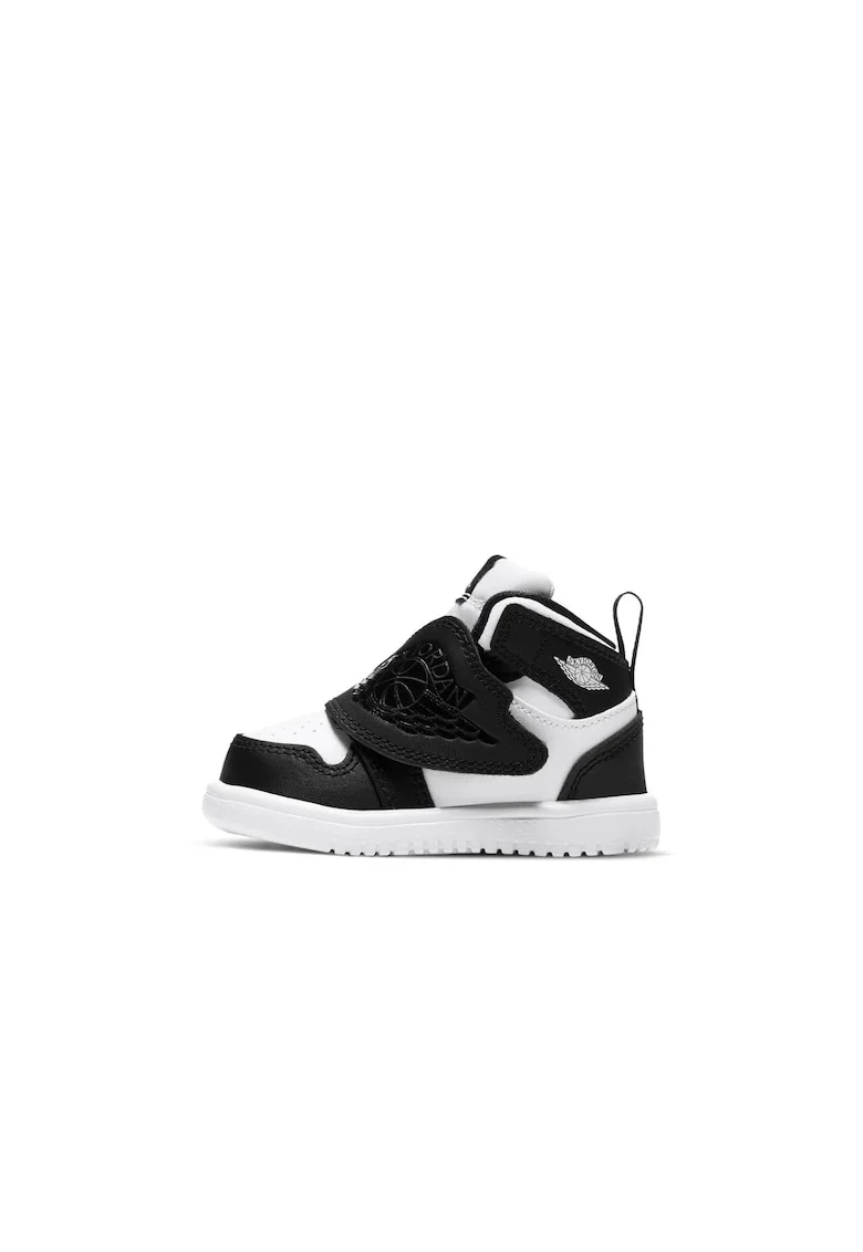 Pantofi sport  Sky Jordan 1 Bt, Negru