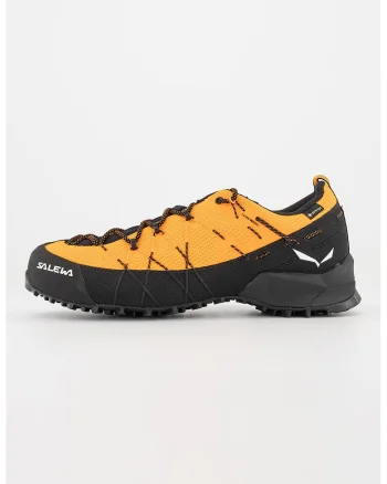 Pantofi impermeabili pentru drumetii Wildfire 2, Negru/Portocaliu neon