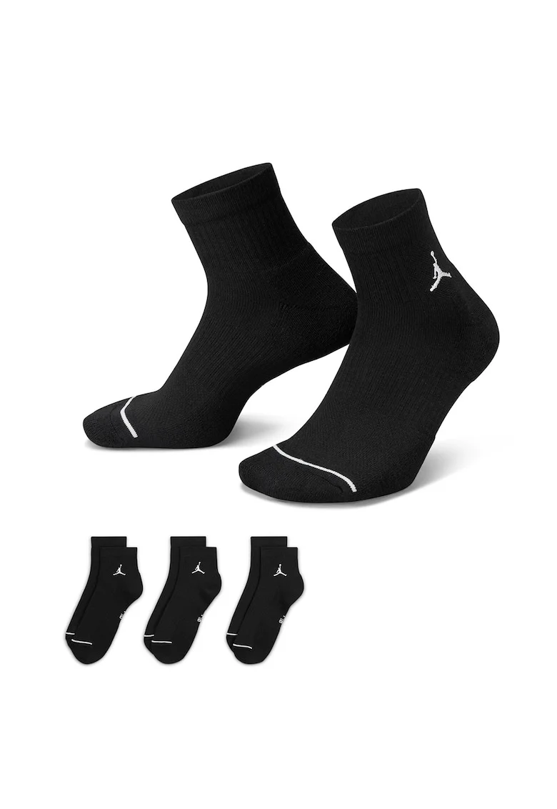 Set de sosete unisex pentru baschet - 3 perechi, Negru