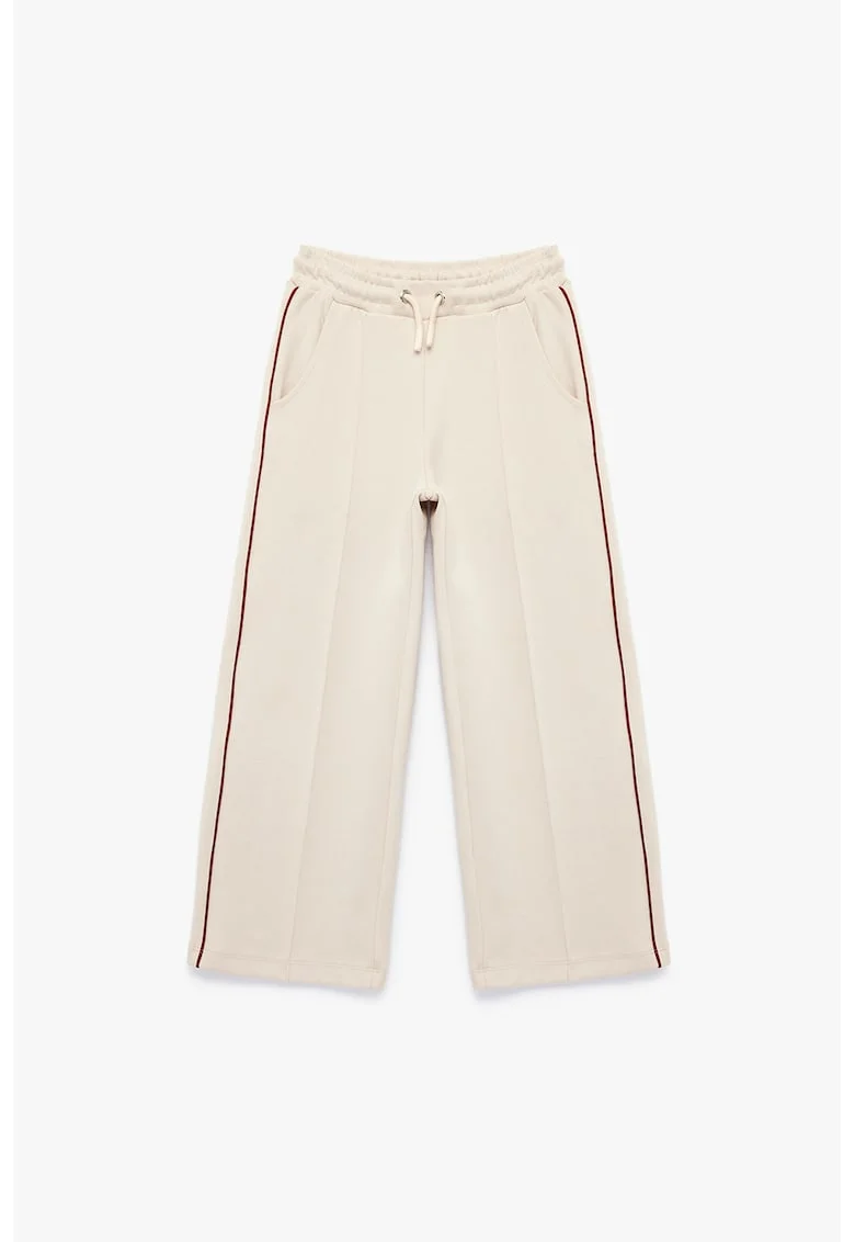 Pantaloni din amestec de bumbac cu croiala ampla si snur, Crem