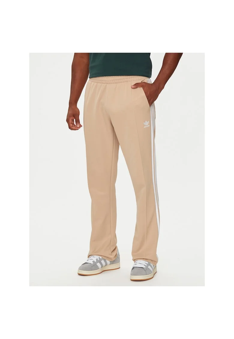 Pantaloni sport barbati  bej