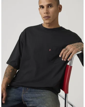 Tricou lejer cu buzunar pe piept, Negru