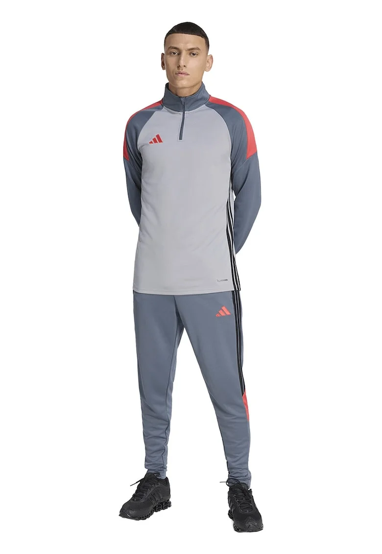 Pantaloni conici cu logo pentru fotbal Tiro Essentials, Negru/Albastru prafuit/Portocaliu mandarina
