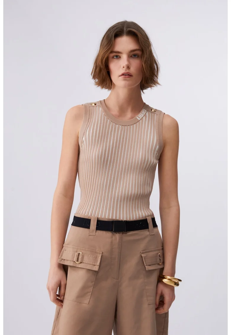 Top slim fit cu model in dungi, Bej