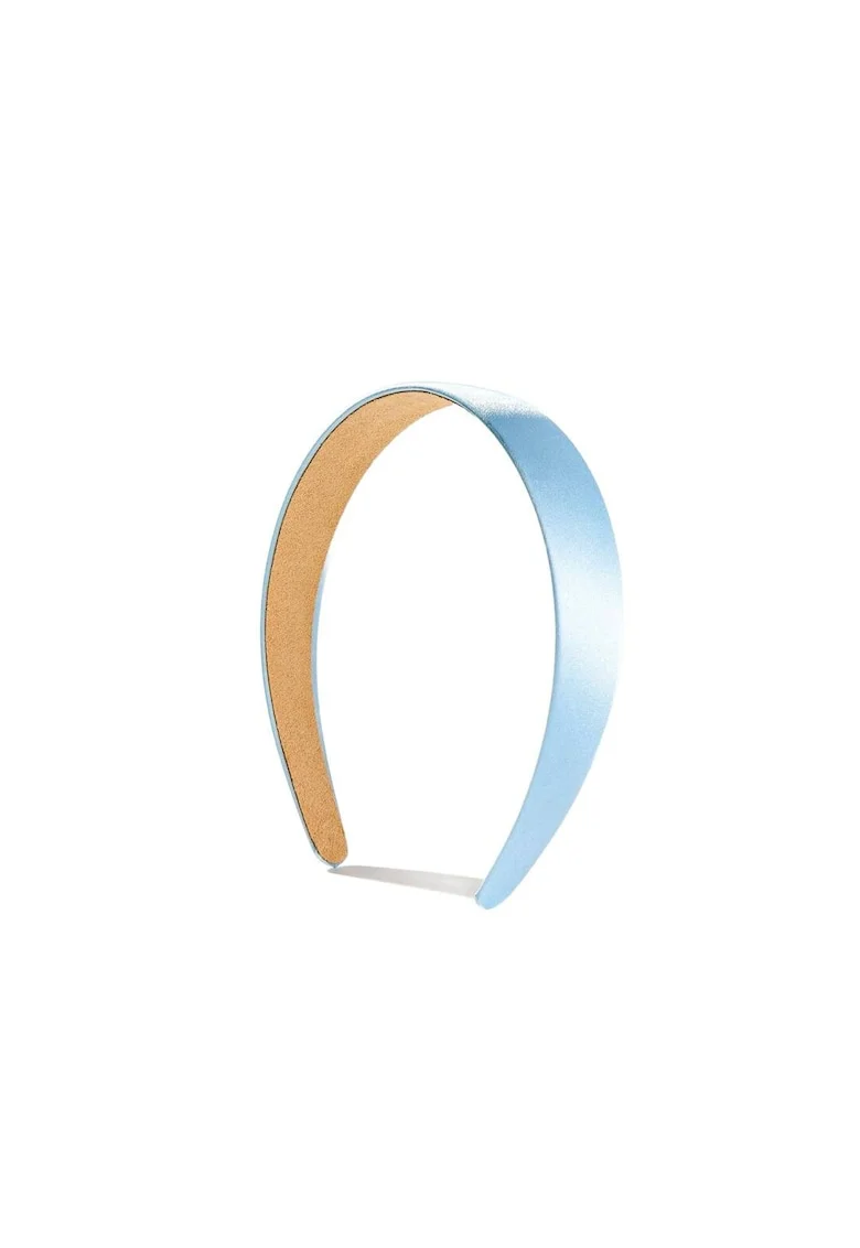 Bentita eleganta pentru fetite, albastru deschis, textura satinata, confortabila si durabila – Accesoriu ideal pentru evenimente si purtare zilnica