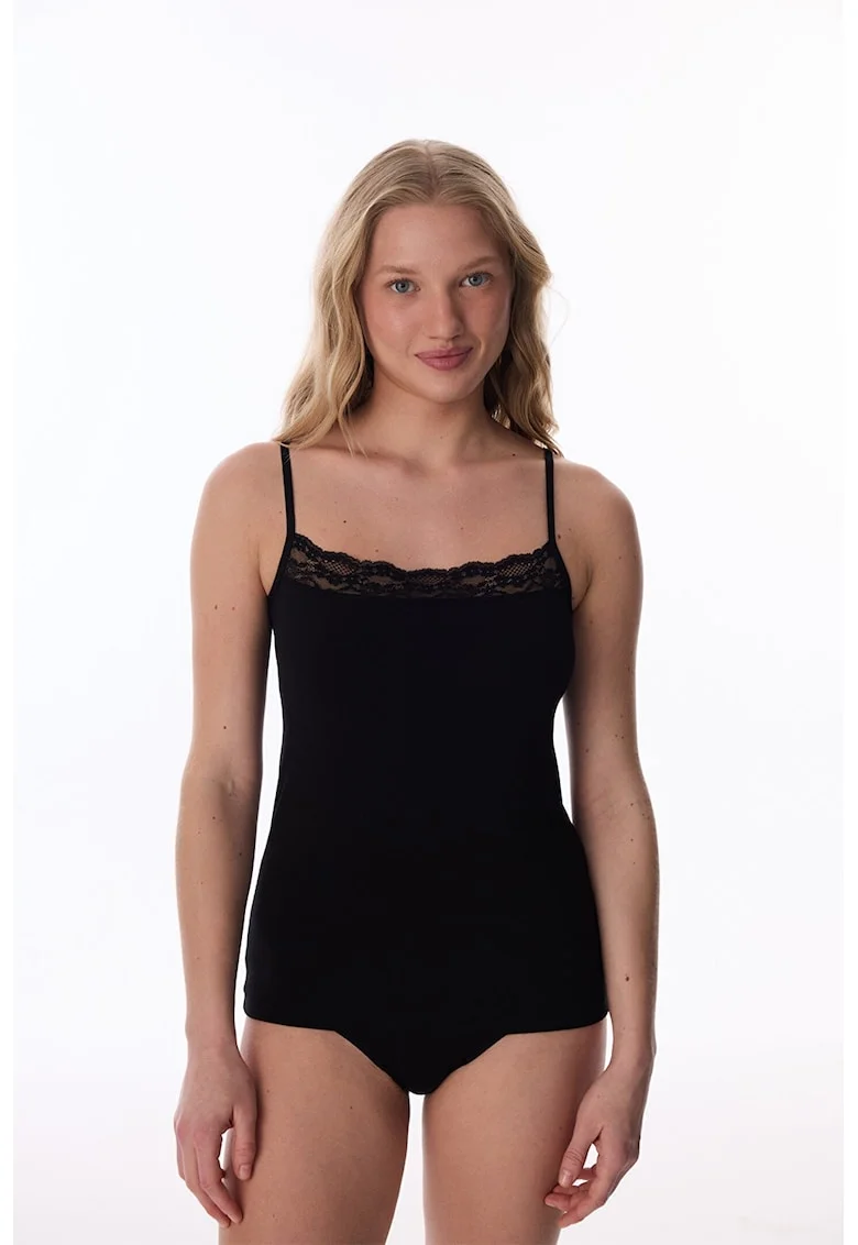 Top cu model uni si garnituri din dantela, Negru