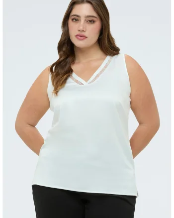 Top cu aspect de satin si insertii din dantela, Alb