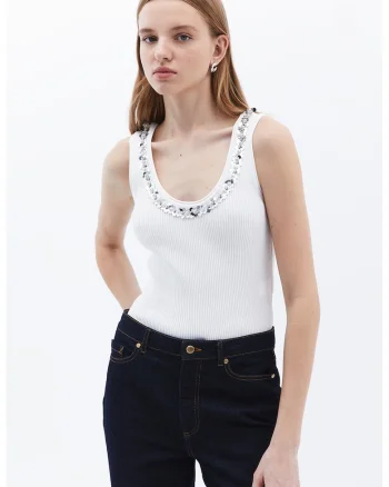 Top slim fit cu decolteu rotund, Alb