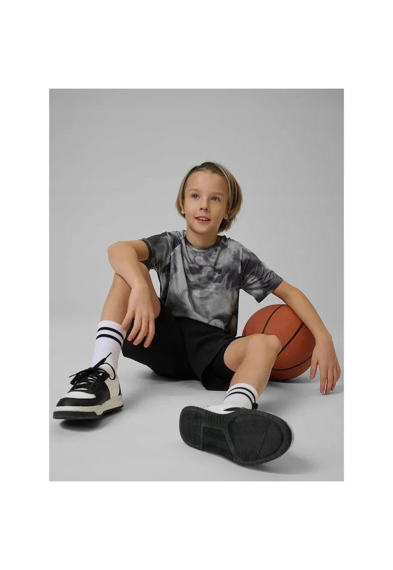 Tricou sport baieti  gri, uscare rapida, croiala confortabila, material sintetic