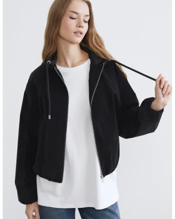 Haina de ploaie crop supradimensionata cu gluga, Negru
