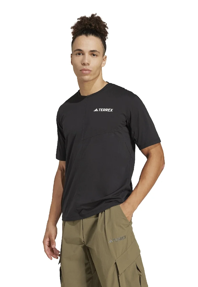 Tricou pentru drumetii Terrex, Negru